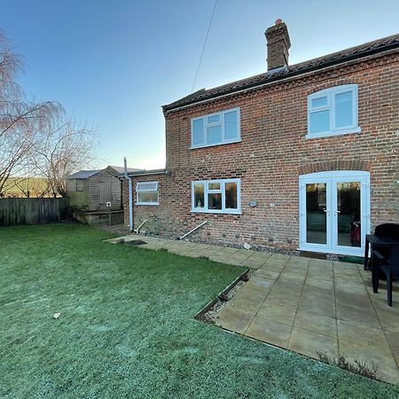 Betty'S Cottage - Traditional Norfolk Farm Cottage Swafield Exterior photo